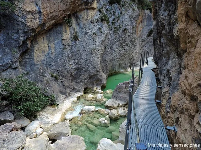Pasarelas de Alquézar: una fantástica excursión cerca de Zaragoza